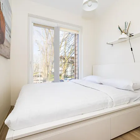 W/parking Near The Centre, By Cohost * Palanga