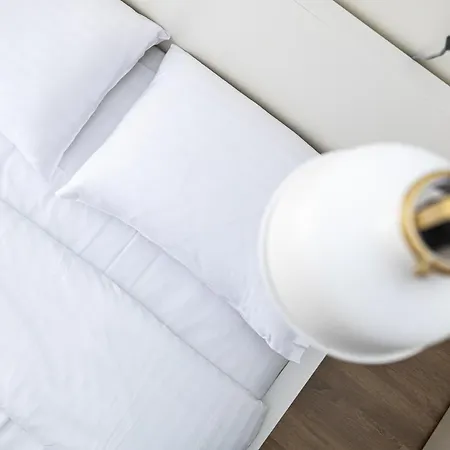 W/parking Near The Centre, By Cohost *