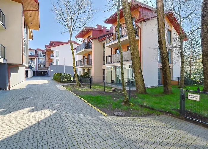 W/parking Near The Centre, By Cohost Апартаменти *